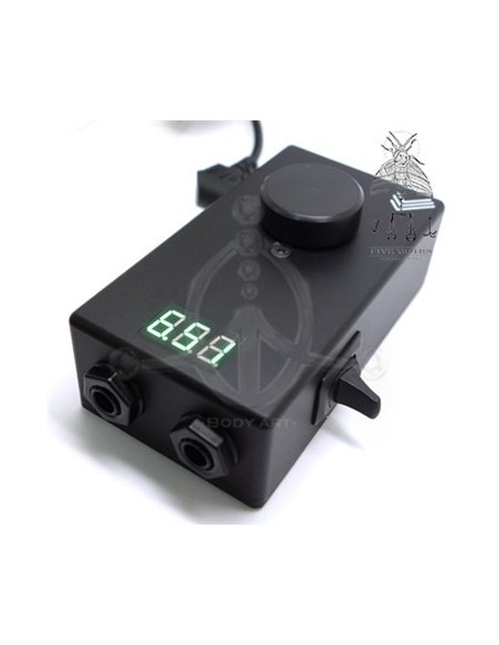 Fuente DIGITAL F4 de FIVE MOTHS