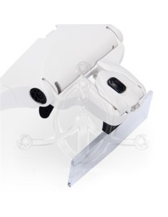 Luz LED frontal con lupa 2