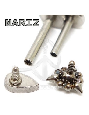 Labret Triangulo Bolas y Pincho (Rosca interna)