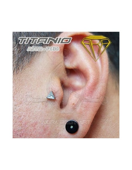 Labret Triángulo con Joya