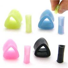 Triangular silicone flesh tunnel