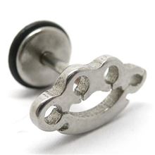 Brass knuckles fake plug