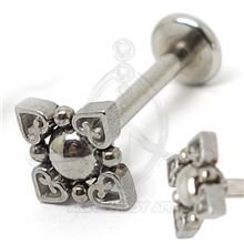 Labret Flor Corazones (Rosca interna)