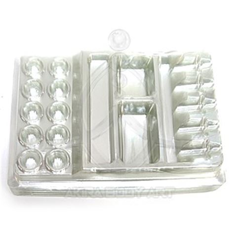 Disposable tray
