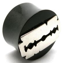 Flesh Plug with silver razor-blade figure