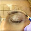 Regla adhesiva para cejas